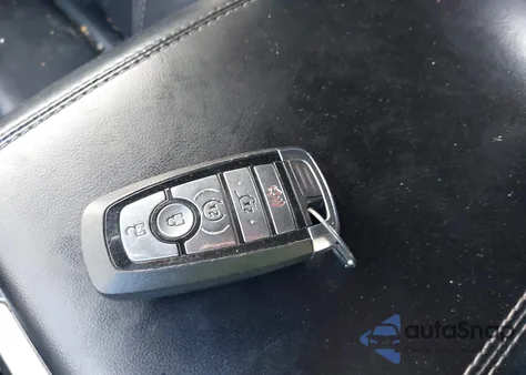 2022 Ford Explorer Xlt from USA, damaged, VIN 1FMSK8DH4NGB68168